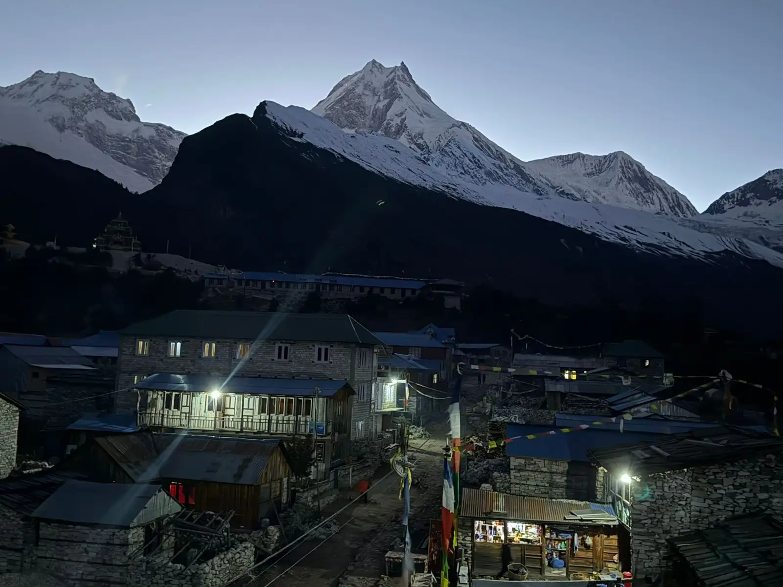 Manaslu Circuit Winter Trek