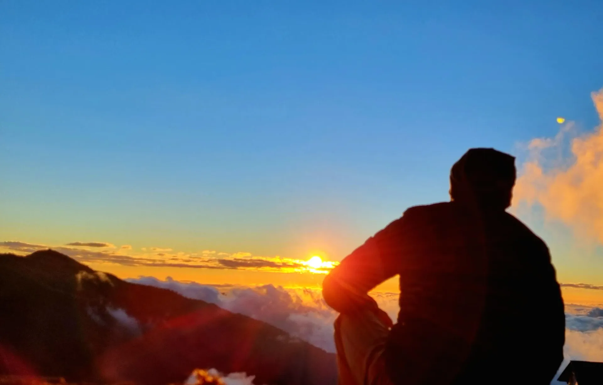 DHARMA HILL TREK