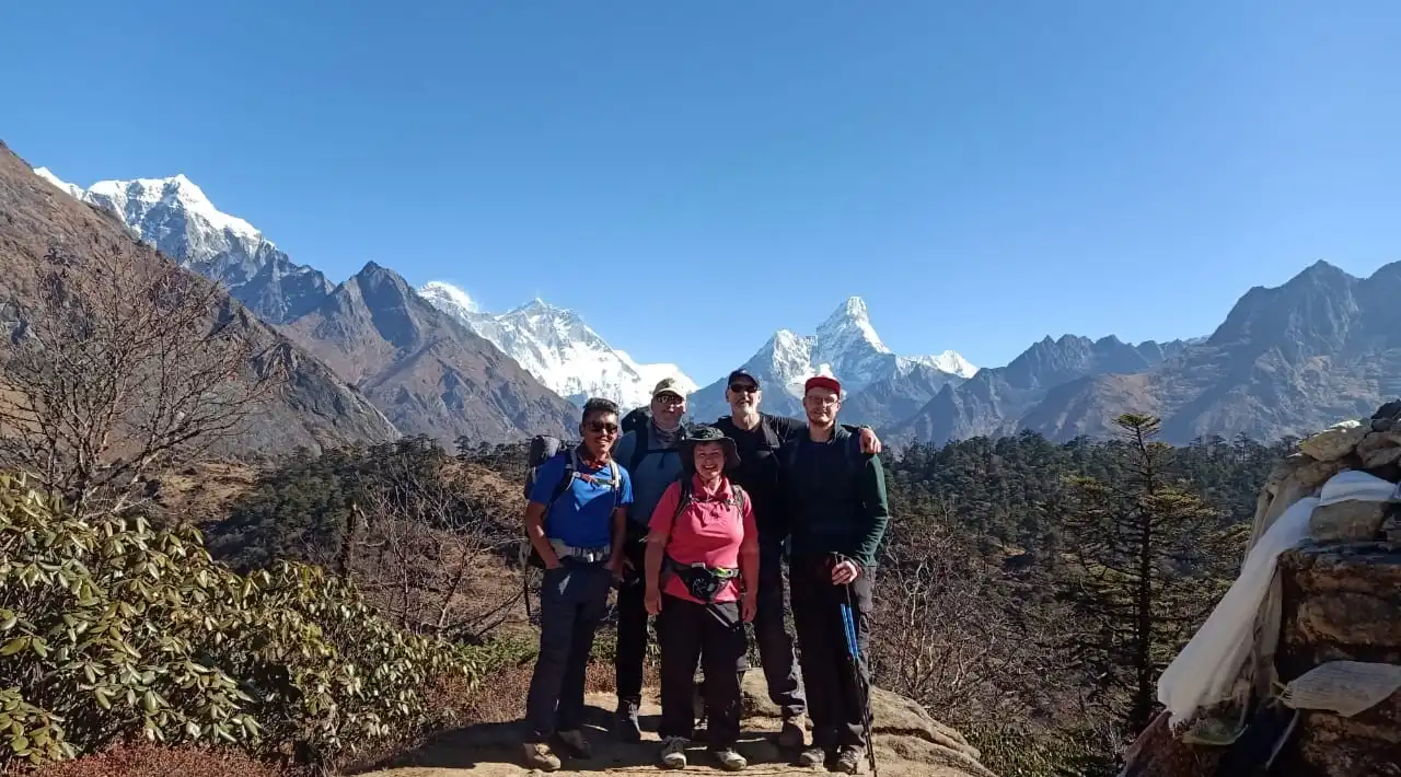 AMA DABLAM BASE CAMP TREK