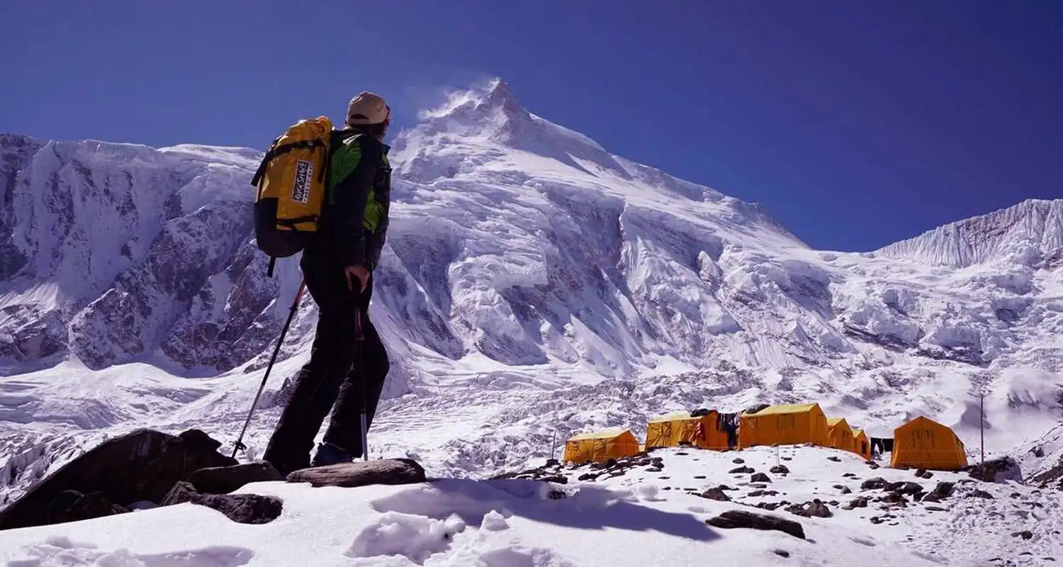 MANASLU TSUM VALLEY TREK 18 DAYS