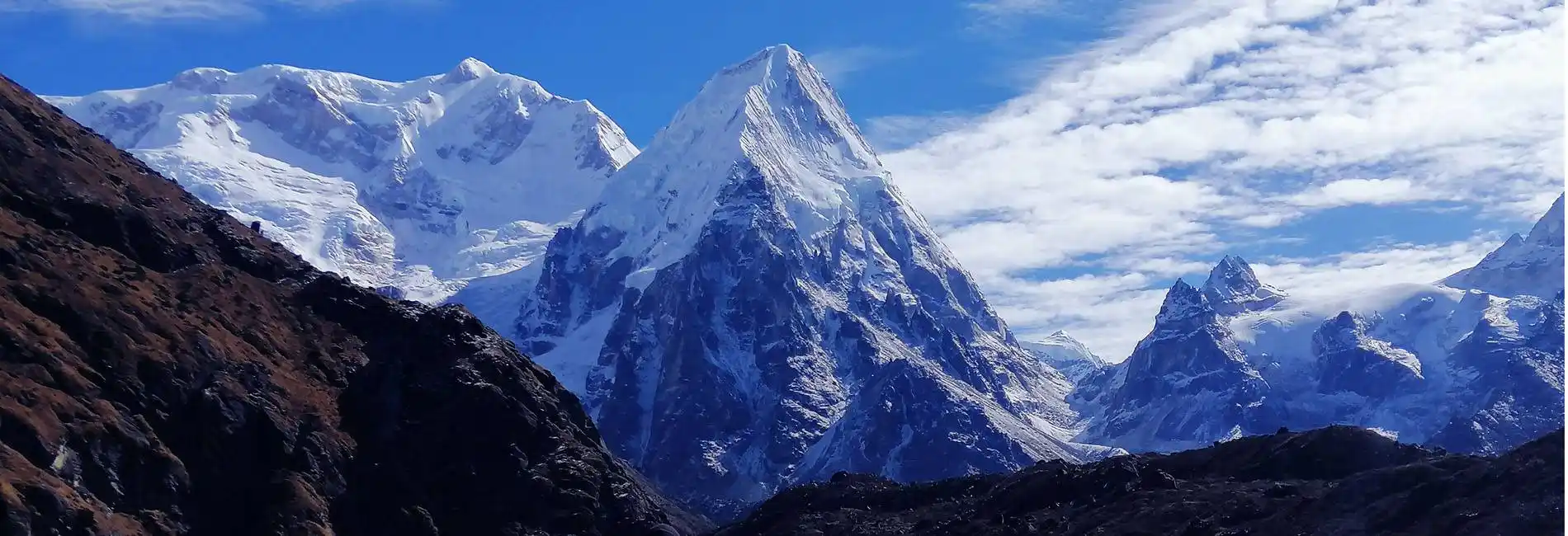 KANCHENJUNGA CIRCUIT TREKKING