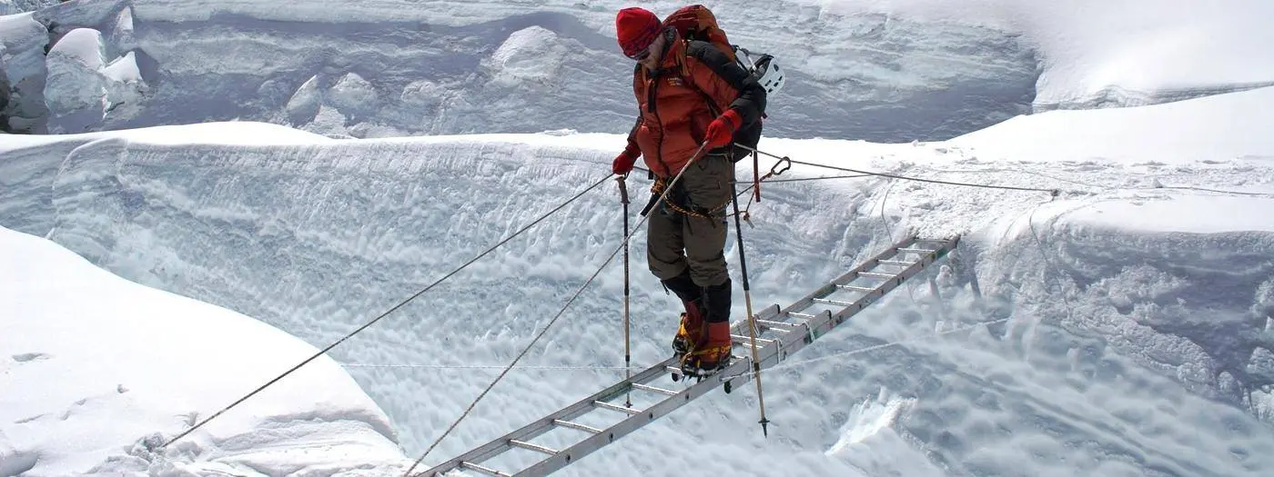 EVEREST EXPEDITION ( NORTH)