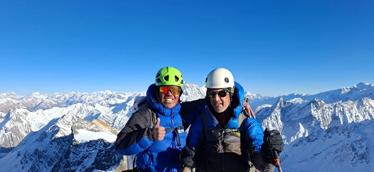 LARKE PEAK CLIMBING